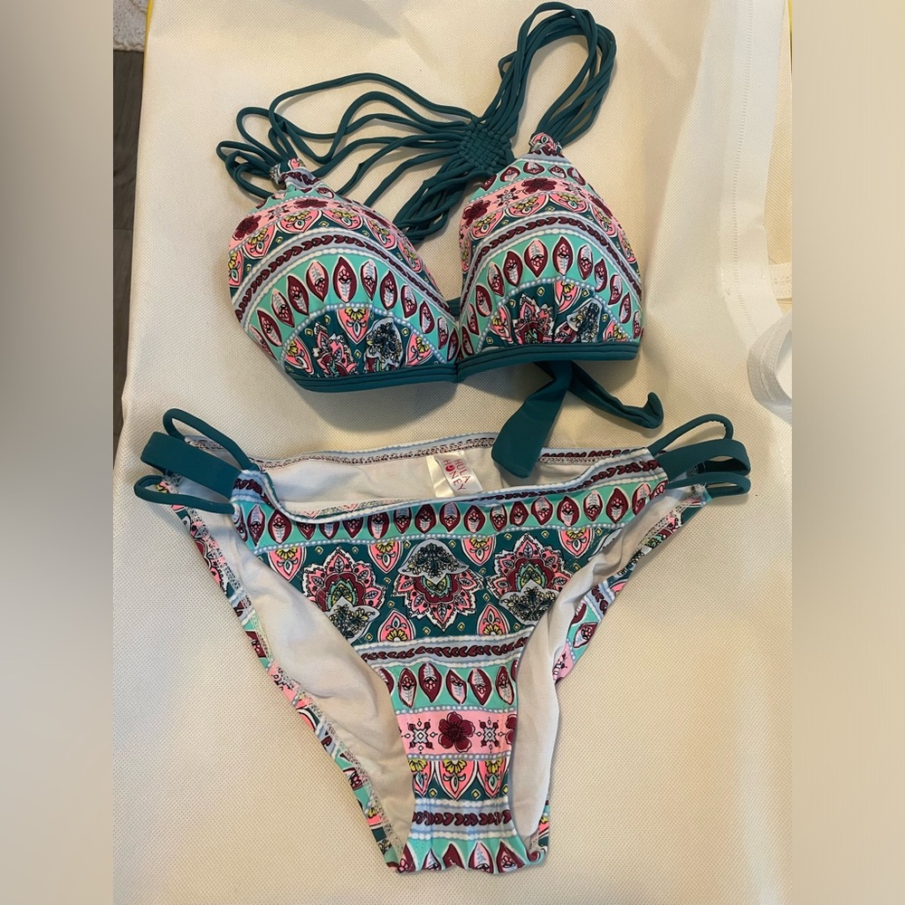 Hula Honey bikini set